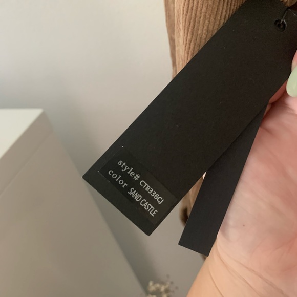 Cropped Brown Corduroy Jacket - Picture 6 of 6